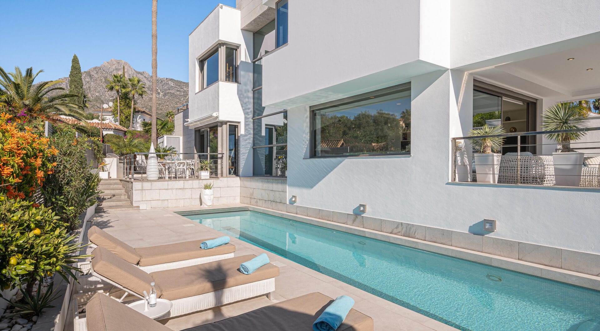 Stunning 4-Bedroom Villa