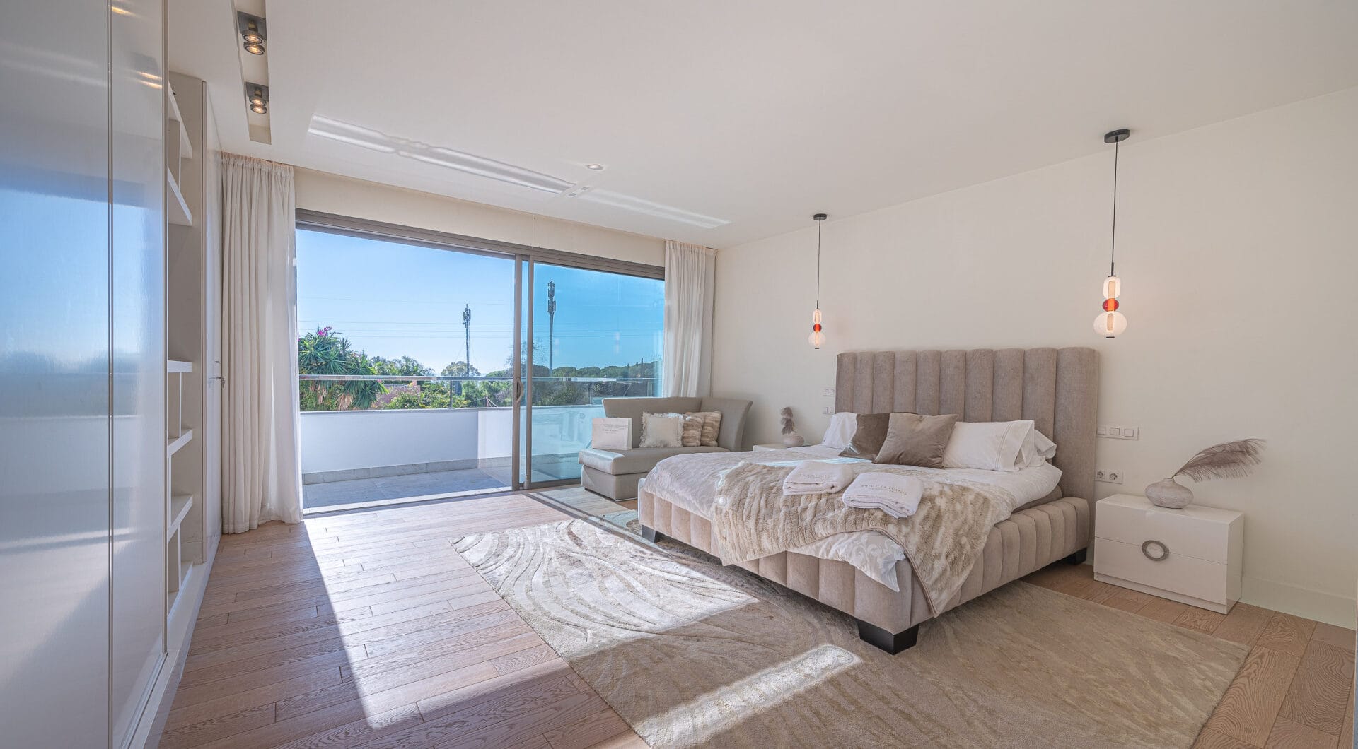 Stunning 4-Bedroom Villa