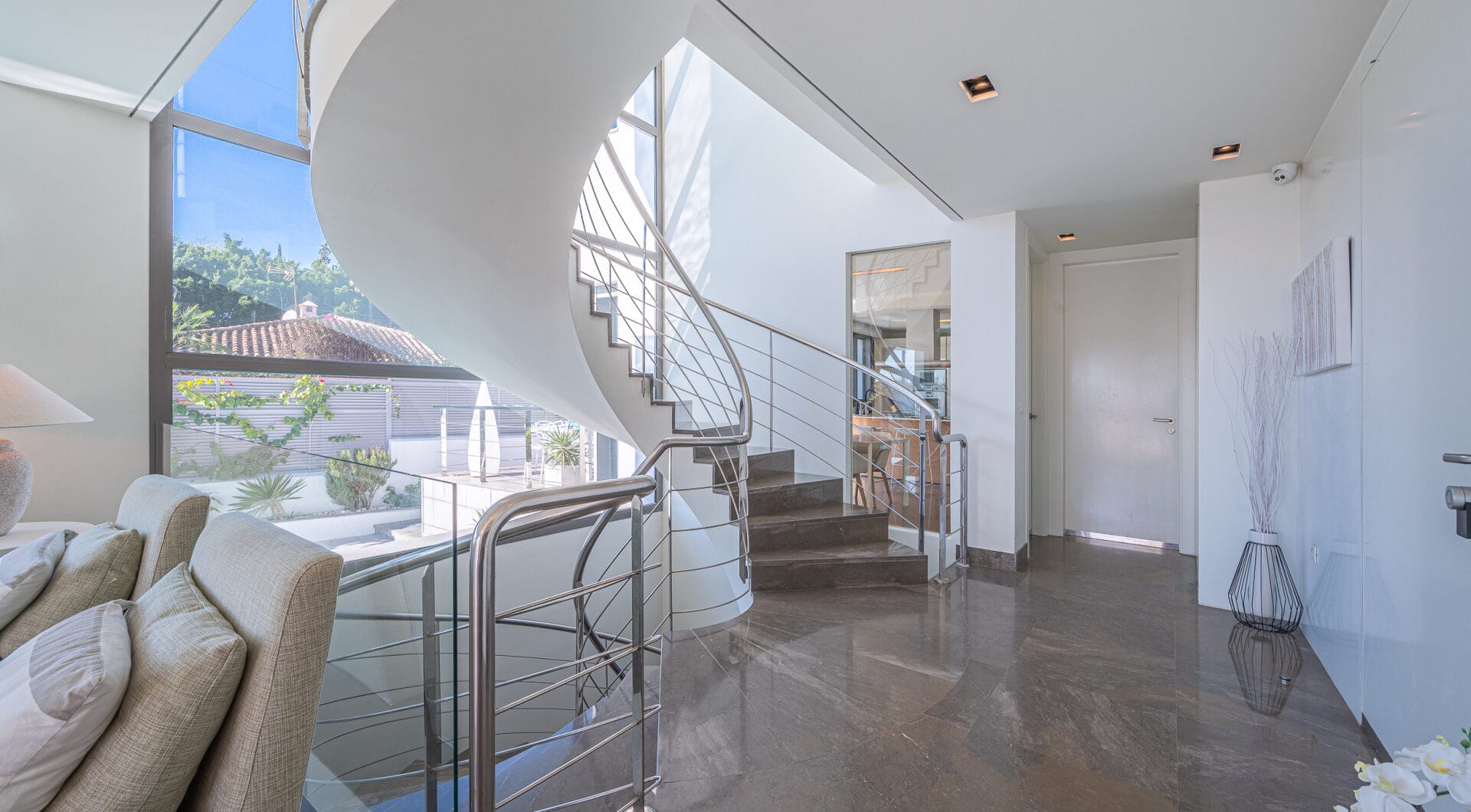 Stunning 4-Bedroom Villa
