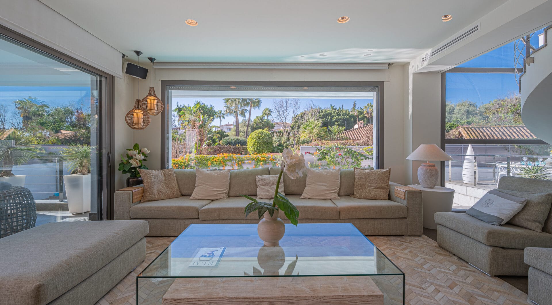 Stunning 4-Bedroom Villa