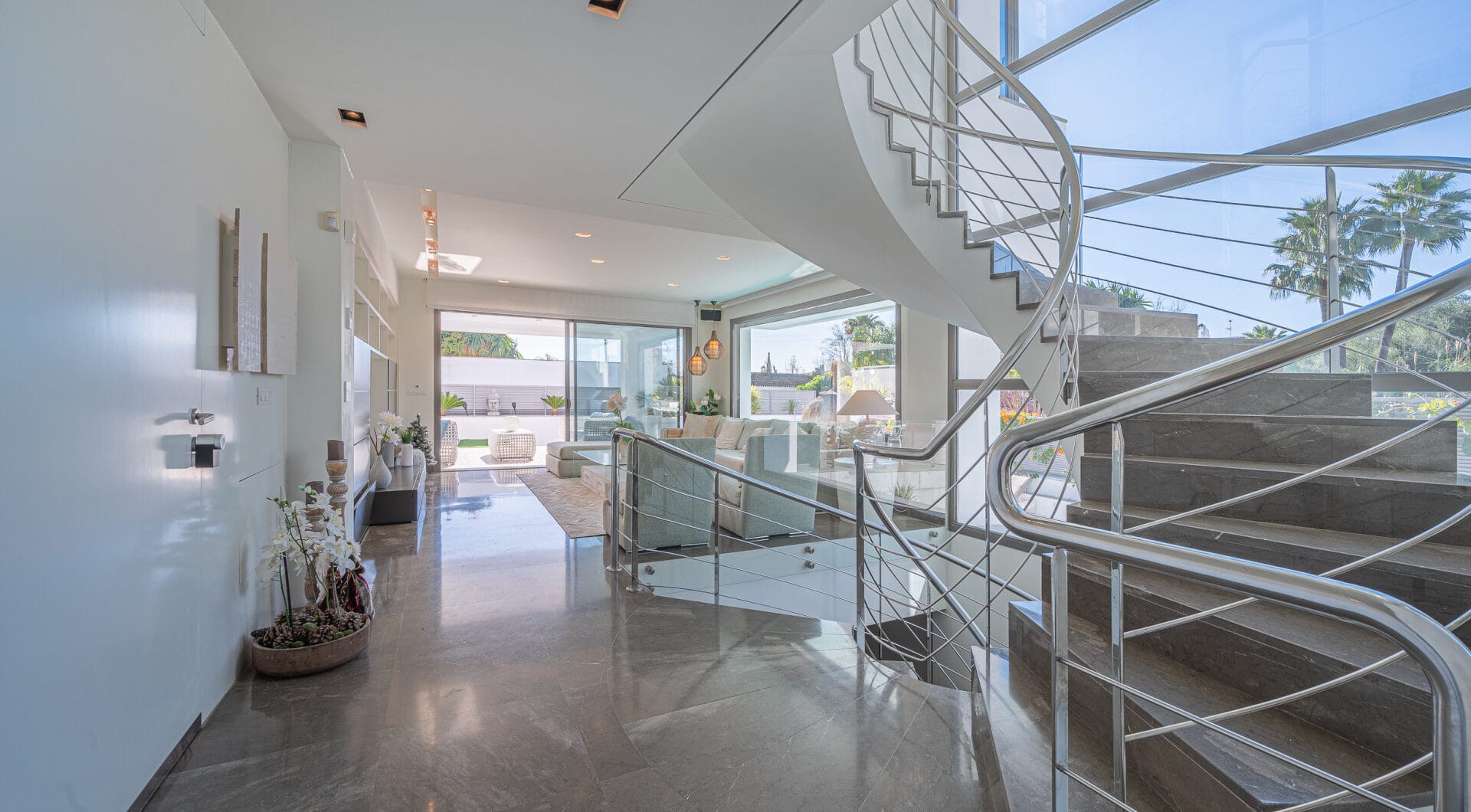 Stunning 4-Bedroom Villa