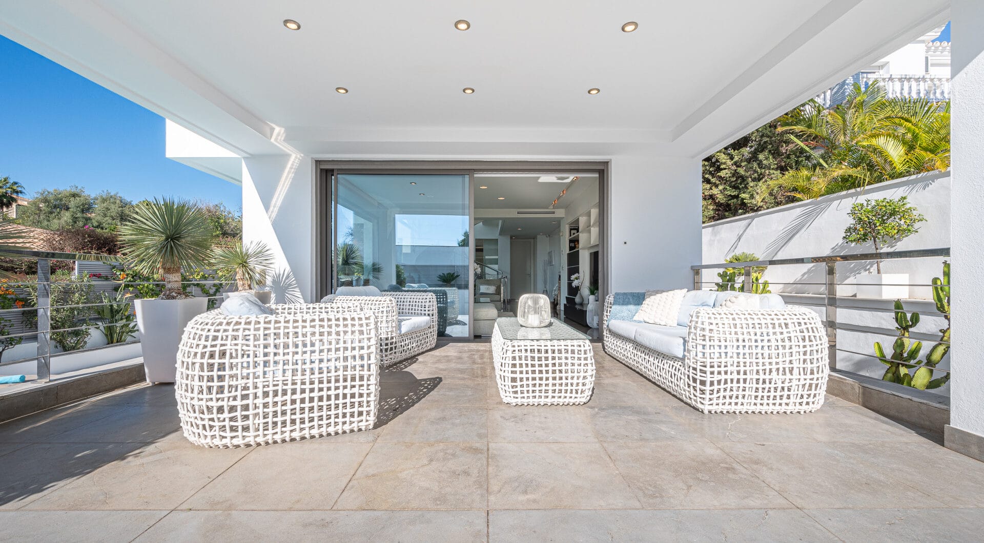 Stunning 4-Bedroom Villa