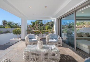Stunning 4-Bedroom Villa