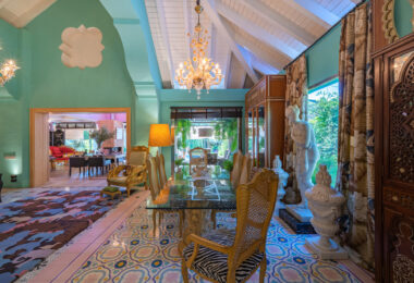 Elegant 5-Bedroom Villa