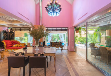 Elegant 5-Bedroom Villa