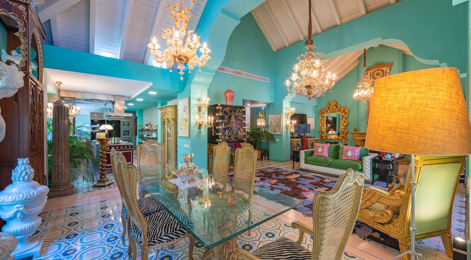 Elegant 5-Bedroom Villa