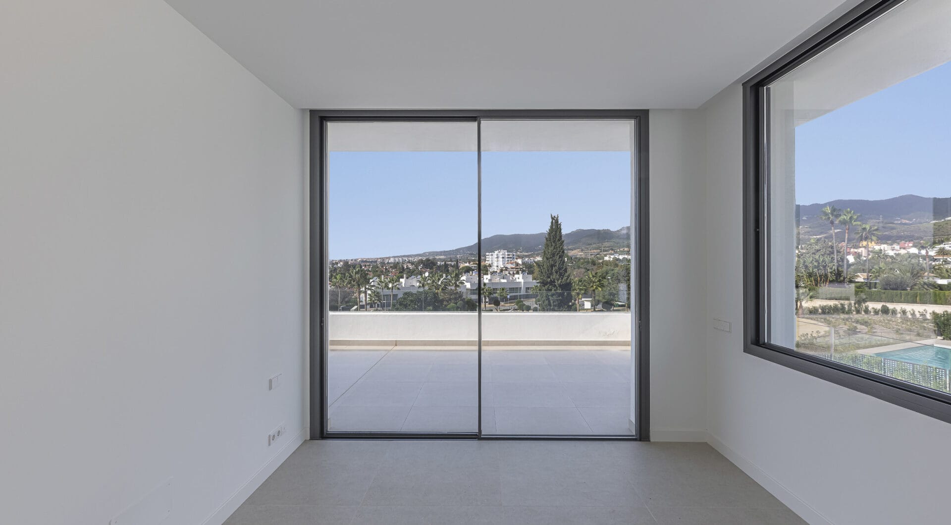 Brand New 4-Bedroom Contemporary Villa