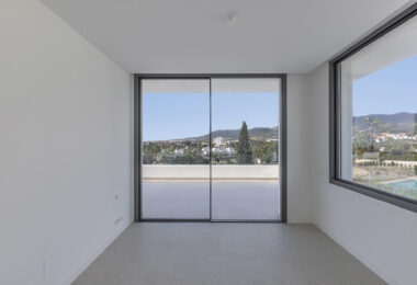 Brand New 4-Bedroom Contemporary Villa
