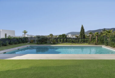 Brand New 4-Bedroom Contemporary Villa
