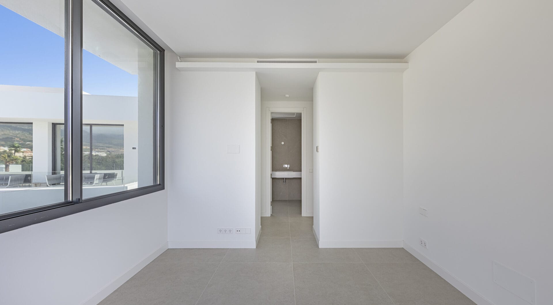 Brand New 4-Bedroom Contemporary Villa