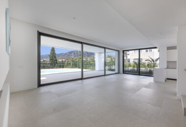 Brand New 4-Bedroom Contemporary Villa
