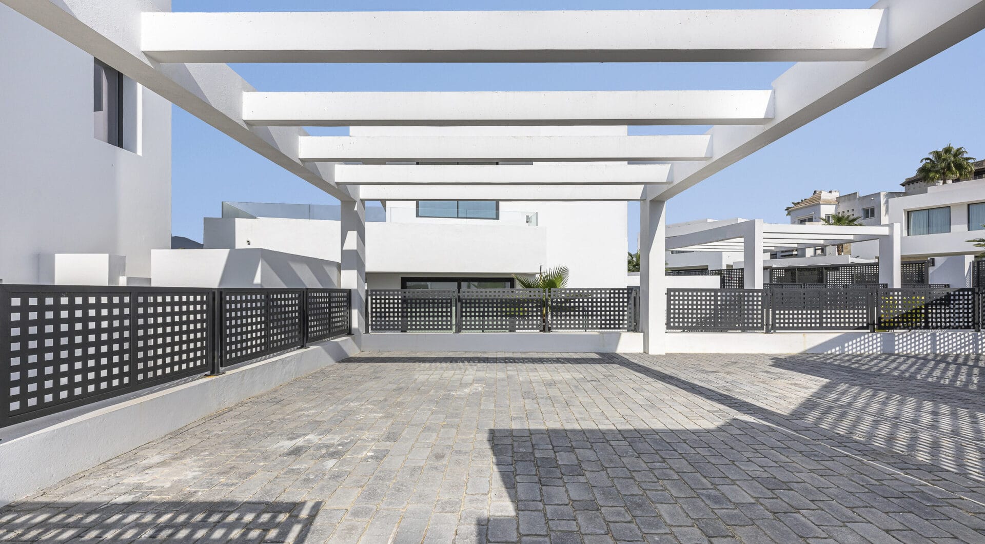 Brand New 4-Bedroom Contemporary Villa