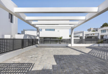 Brand New 4-Bedroom Contemporary Villa