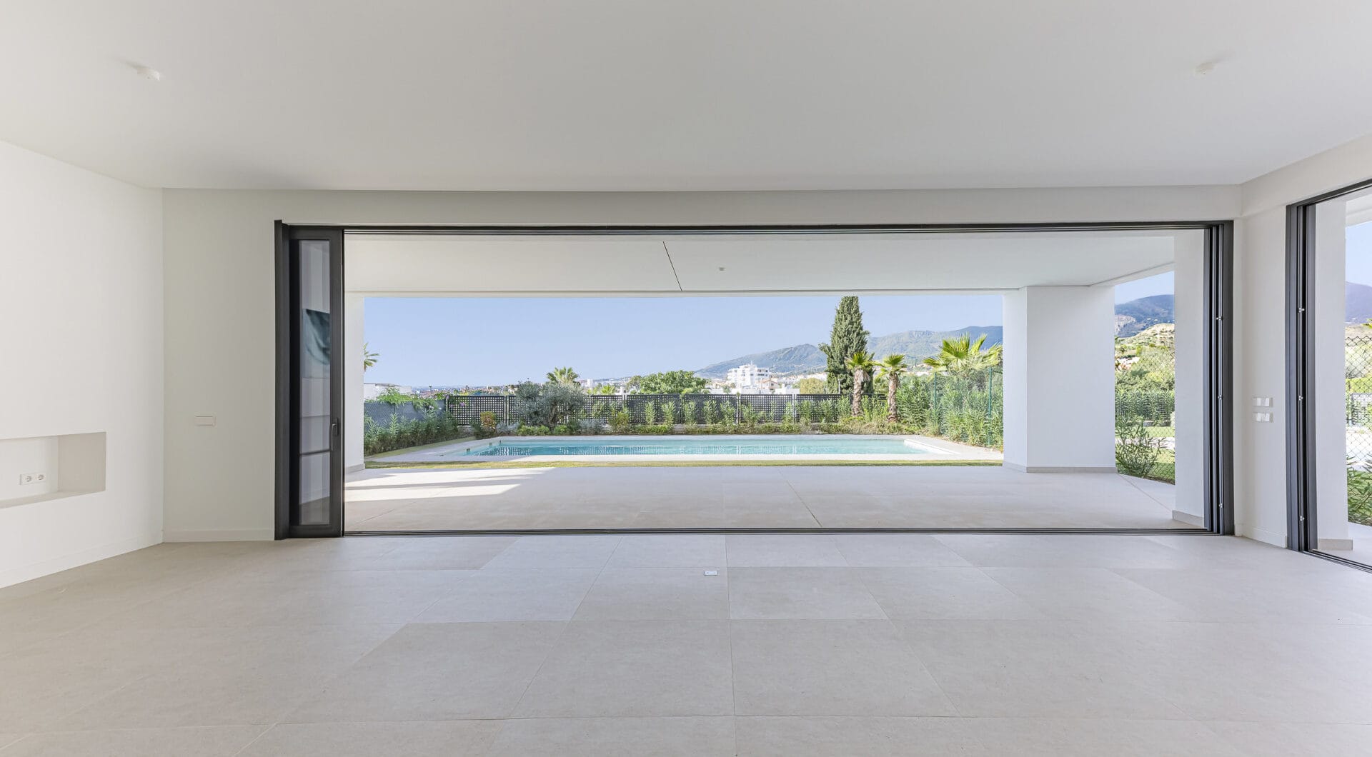 Brand New 4-Bedroom Contemporary Villa