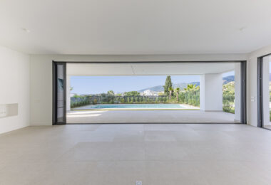 Brand New 4-Bedroom Contemporary Villa