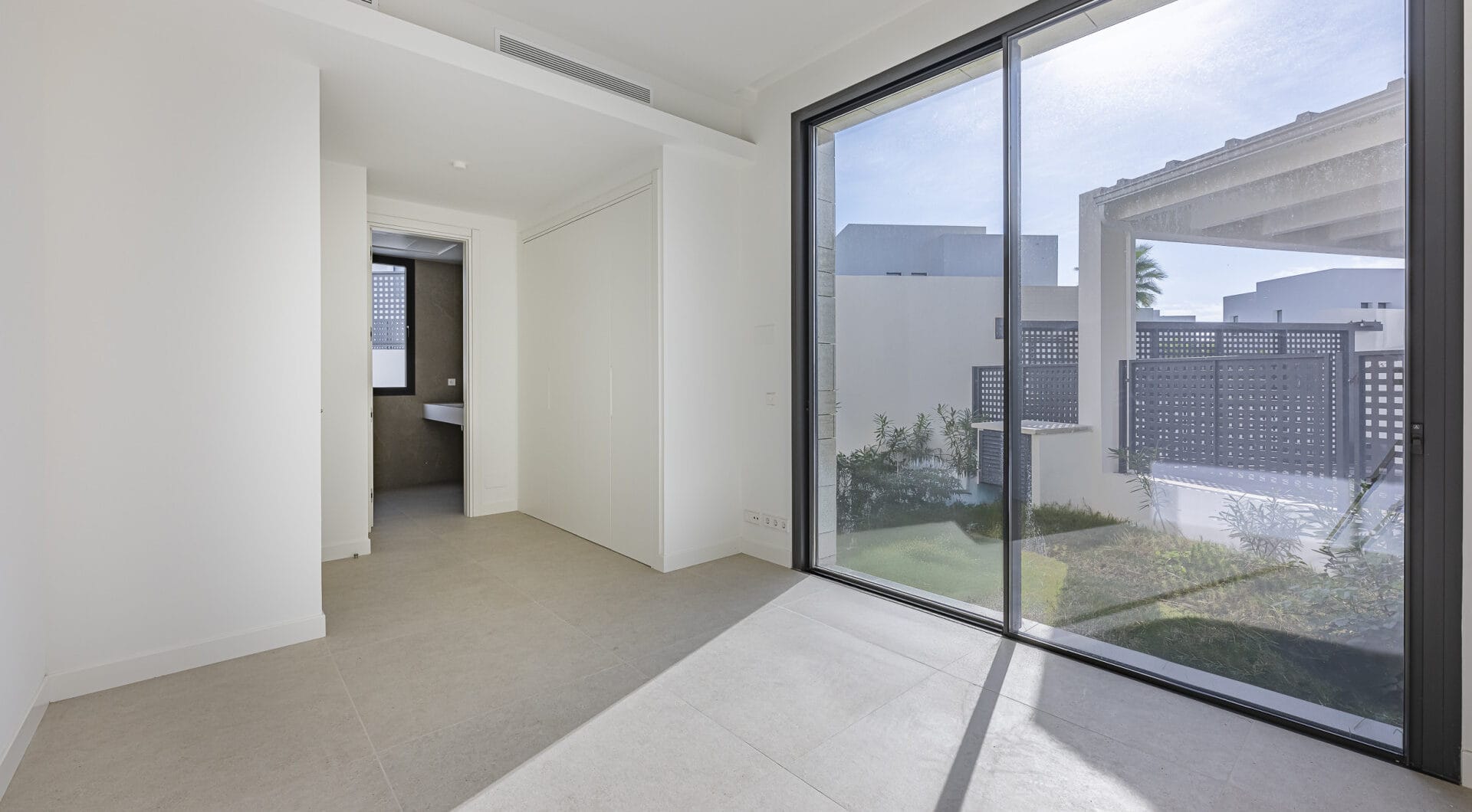 Brand New 4-Bedroom Contemporary Villa