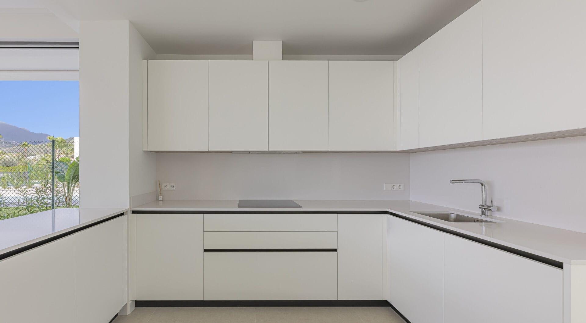Brand New 4-Bedroom Contemporary Villa