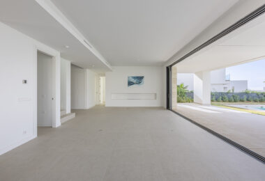 Brand New 4-Bedroom Contemporary Villa