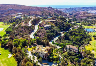 Exquisite Six-Bedroom Luxury Villa Project in Marbella Club Golf Resort