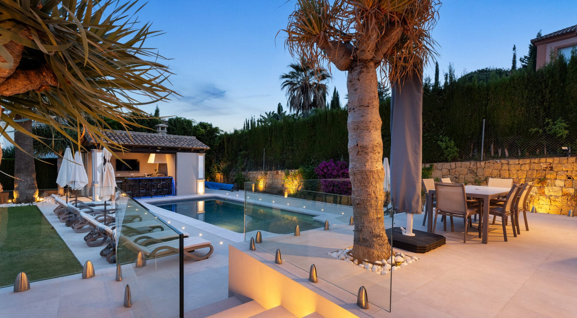 Exquisite Six-Bedroom Luxury Villa in the Golf Valley of Nueva Andalucia, Marbella