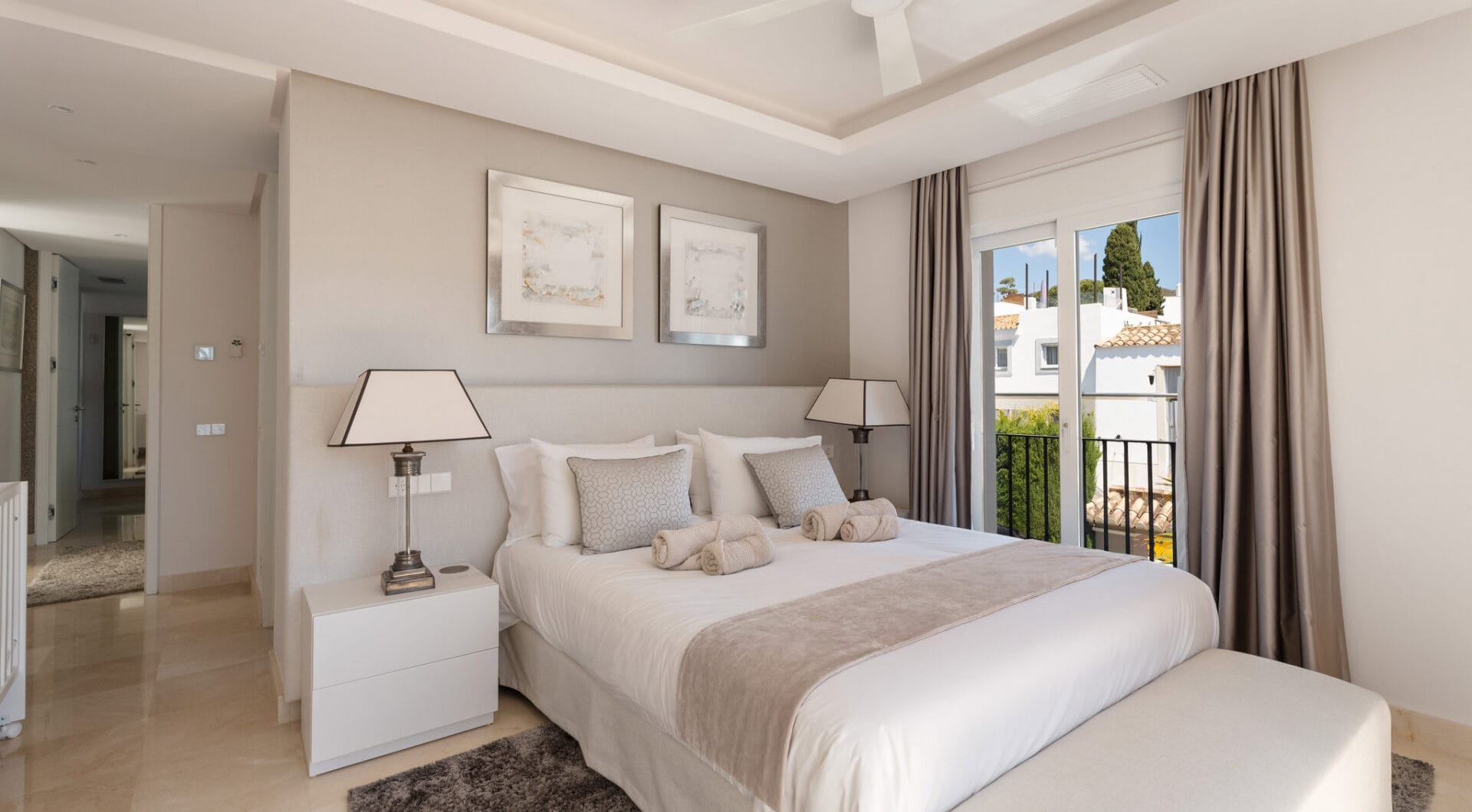 Exquisite Six-Bedroom Luxury Villa in the Golf Valley of Nueva Andalucia, Marbella