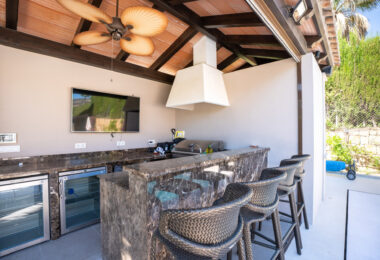 Exquisite Six-Bedroom Luxury Villa in the Golf Valley of Nueva Andalucia, Marbella