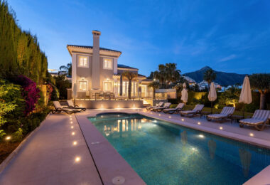 Exquisite Six-Bedroom Luxury Villa in the Golf Valley of Nueva Andalucia, Marbella