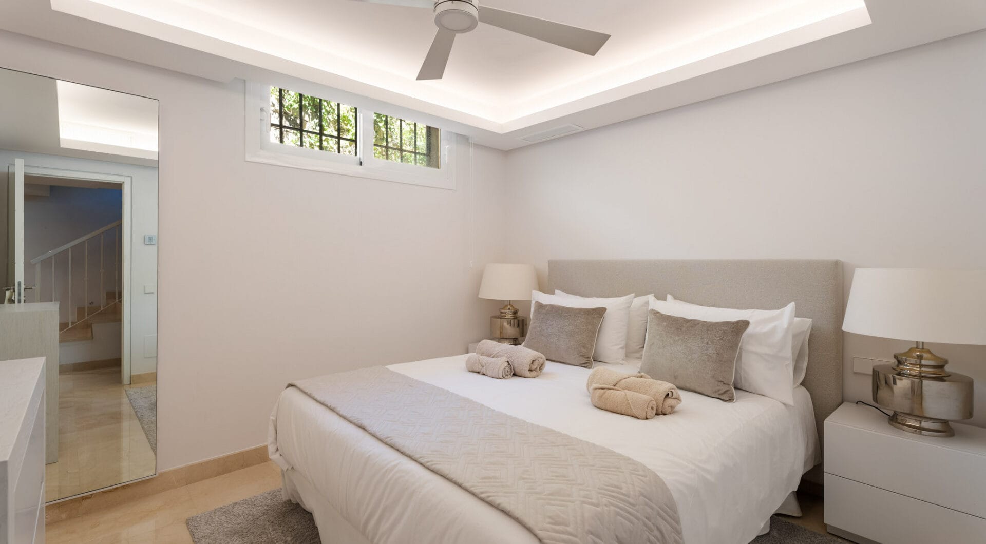 Exquisite Six-Bedroom Luxury Villa in the Golf Valley of Nueva Andalucia, Marbella