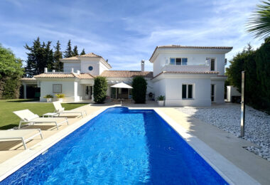 Renovated Villa for Sale in Sotogrande Costa’s Sought-After B-Zone