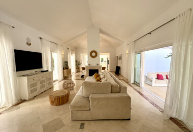 Renovated Villa for Sale in Sotogrande Costa’s Sought-After B-Zone