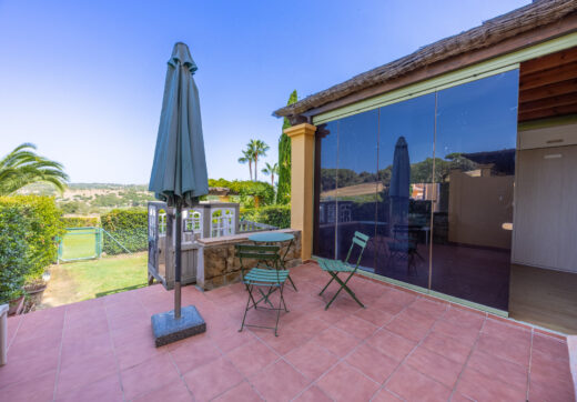 Exclusive Semi-Detached House with 4 bedrooms on the Frontline of Golf in Sotogrande – with Private Garden