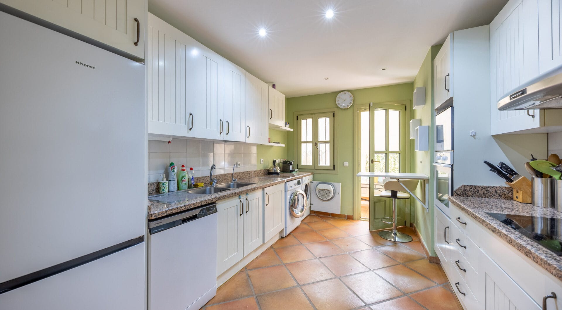 Exclusive Semi-Detached House with 4 bedrooms on the Frontline of Golf in Sotogrande – with Private Garden