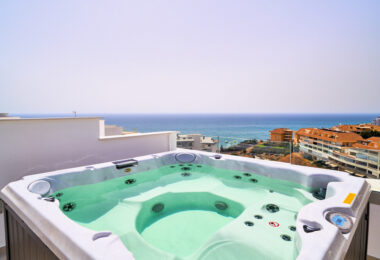 Spectacular New Development in Higuerón Beachside