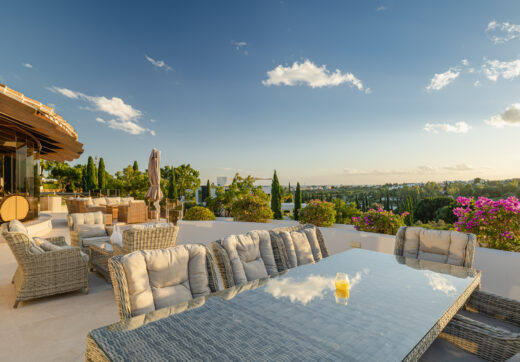 Luxury Villa in Los Flamingos, Benahavis – Exclusive 8-Bedroom Residence with Sea Views