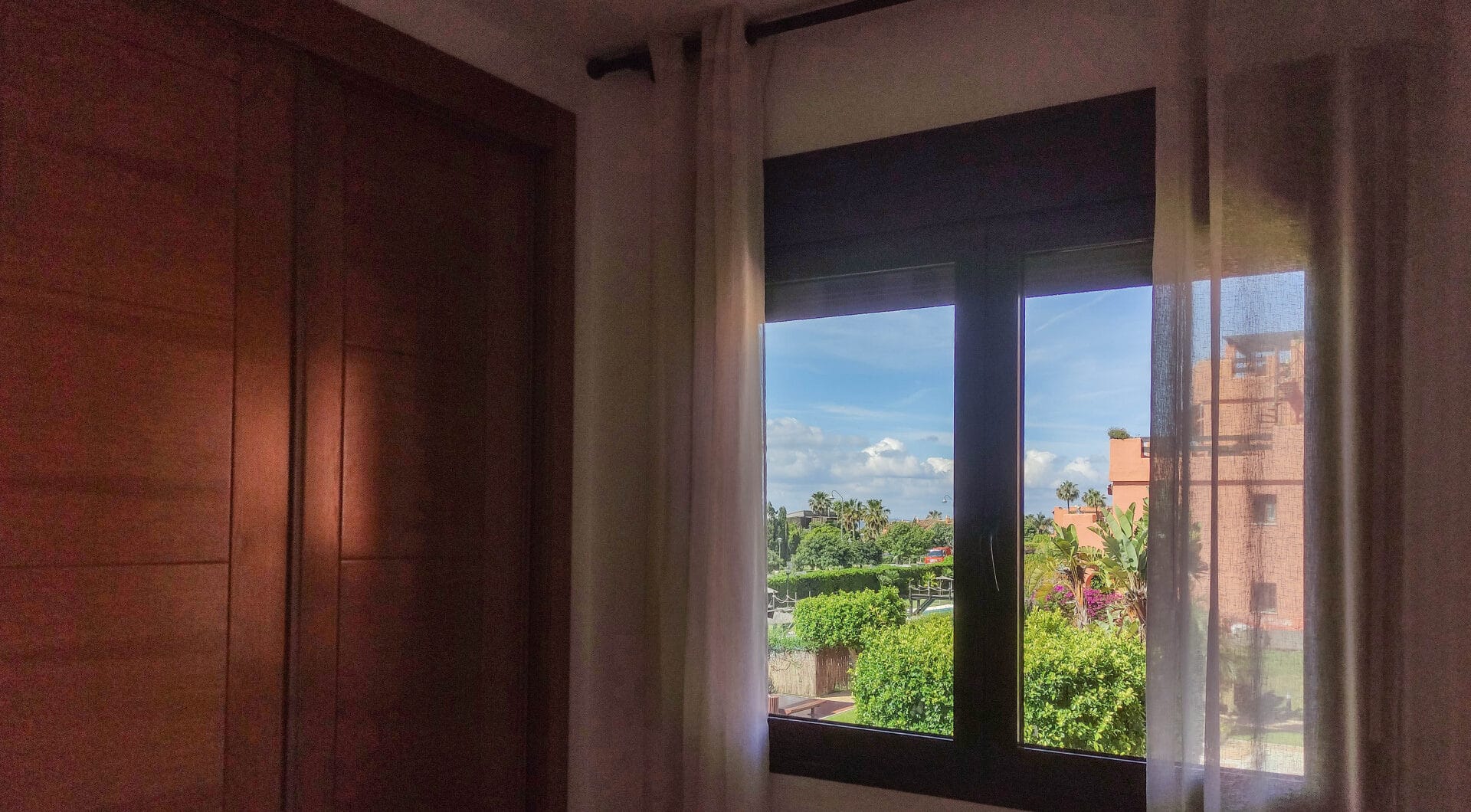 Stunning 3-bedroom beachfront apartment, Playa del Ángel