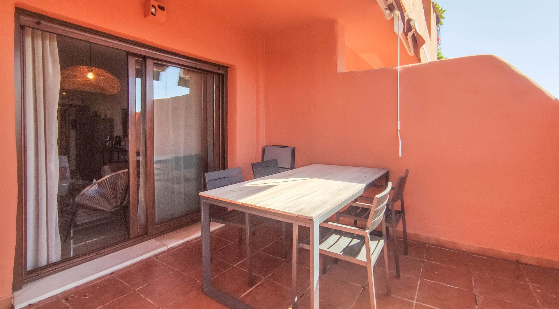 Stunning 3-bedroom beachfront apartment, Playa del Ángel