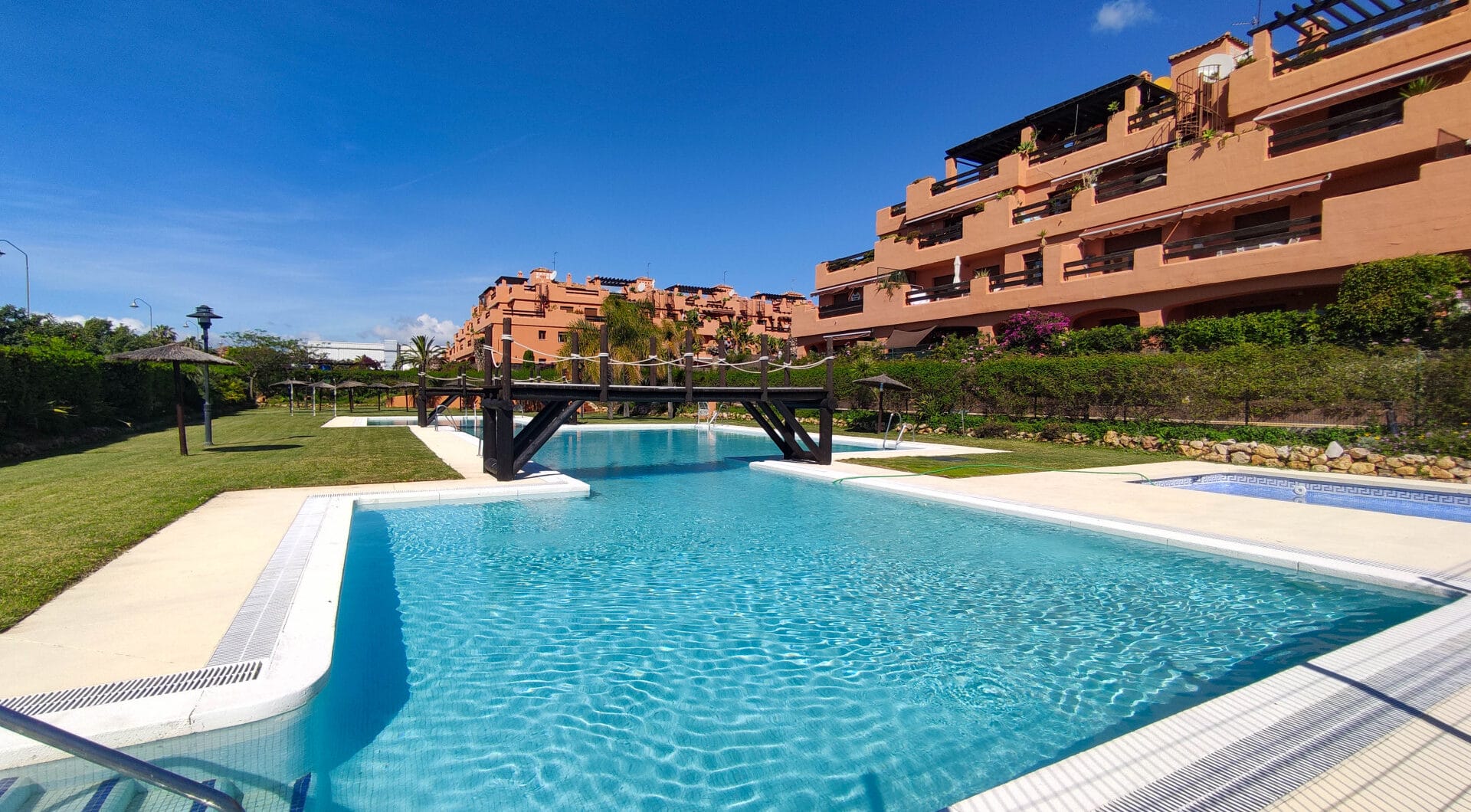Stunning 3-bedroom beachfront apartment, Playa del Ángel