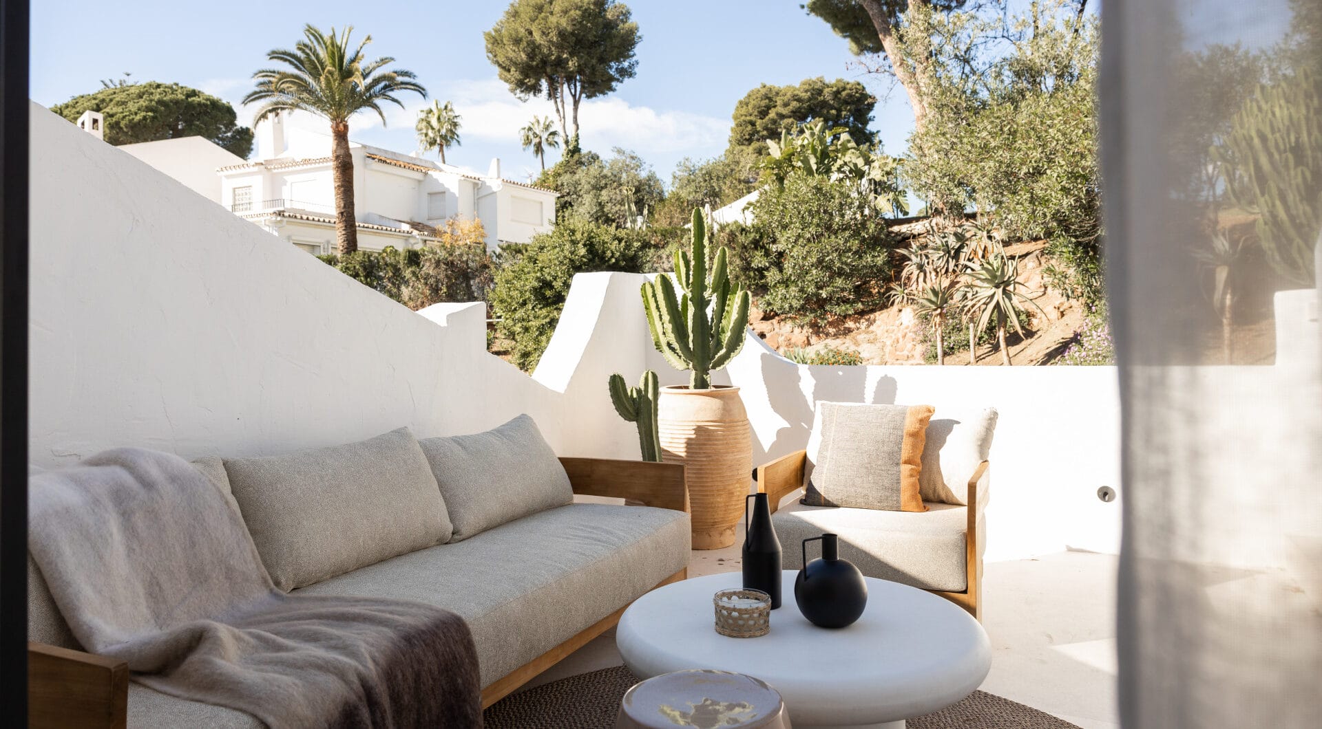 Semi-detached villa in Peñablanca, Nueva Andalucía