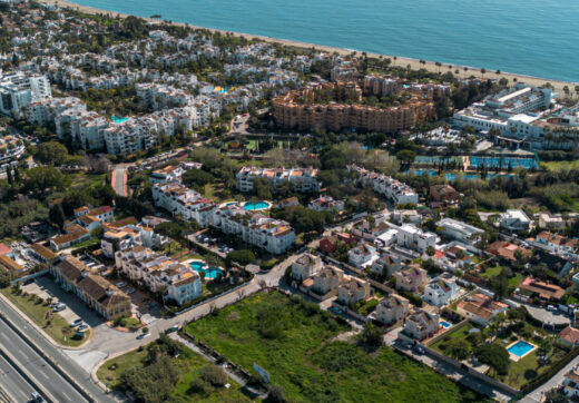 Plot in Cancelada for 10 villas