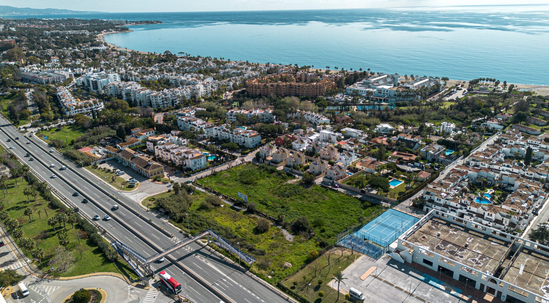 Plot in Cancelada for 10 villas
