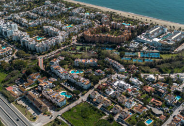 Plot in Cancelada for 10 villas