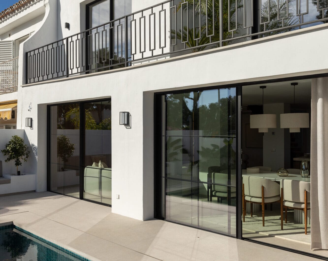 Semi-detached villa in Peñablanca, Nueva Andalucía