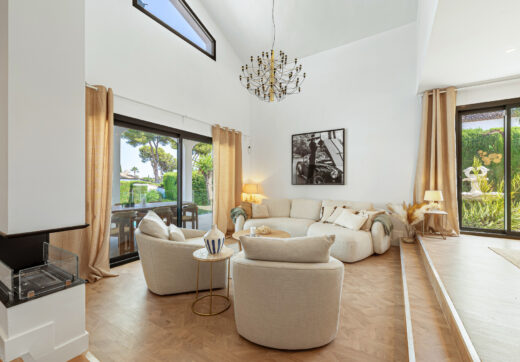 Villa in Marbella Country Club, Nueva Andalucía