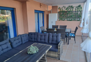 Elegant Ground Floor Apartment in Duquesa Suites, Manilva