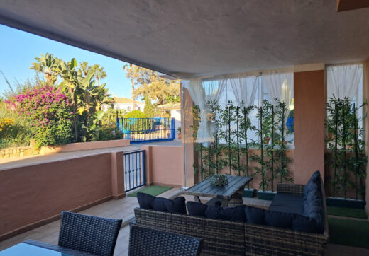 Elegant Ground Floor Apartment in Duquesa Suites, Manilva