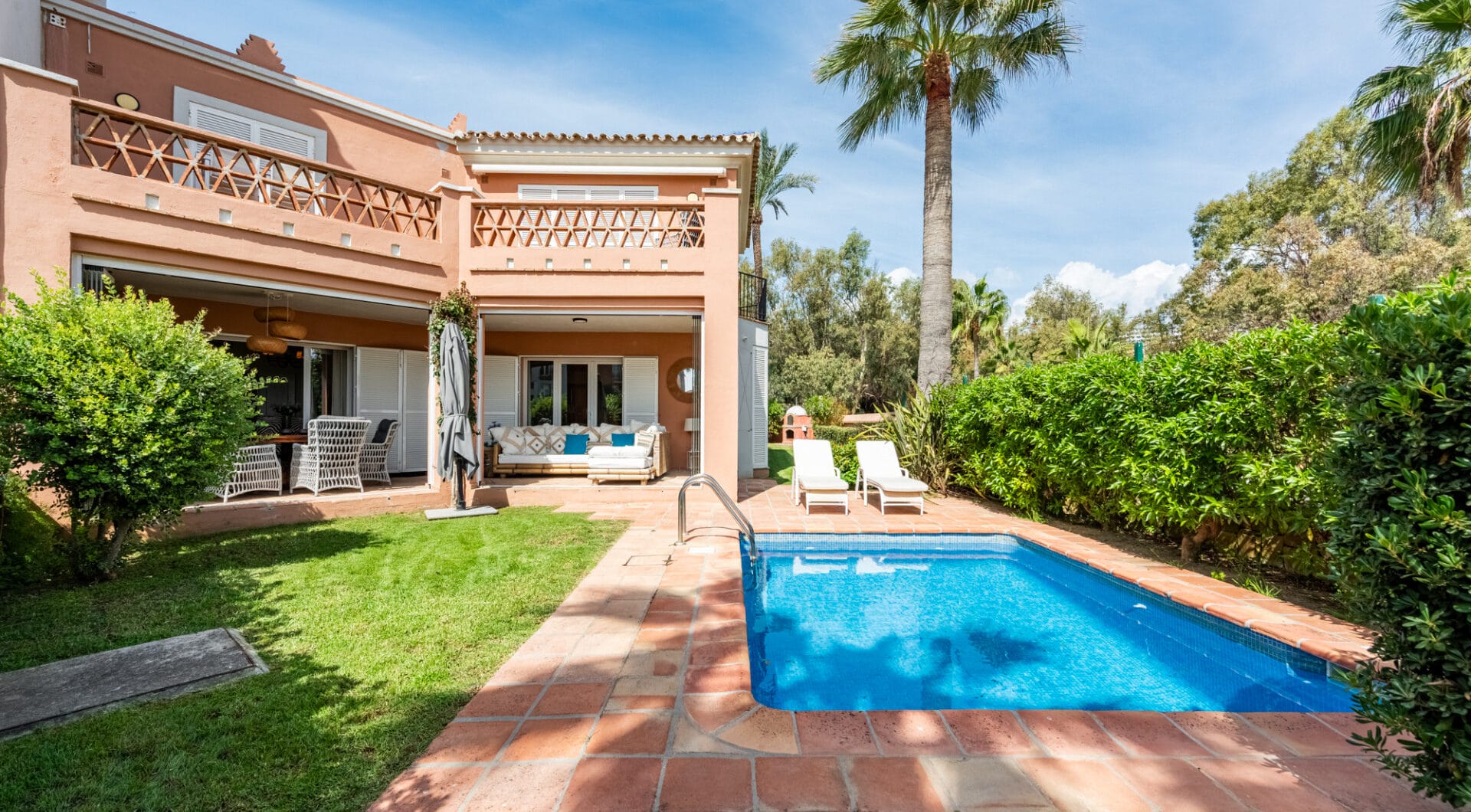 Unique Frontline Beach Villa in La Perla de la Bahía, Casares