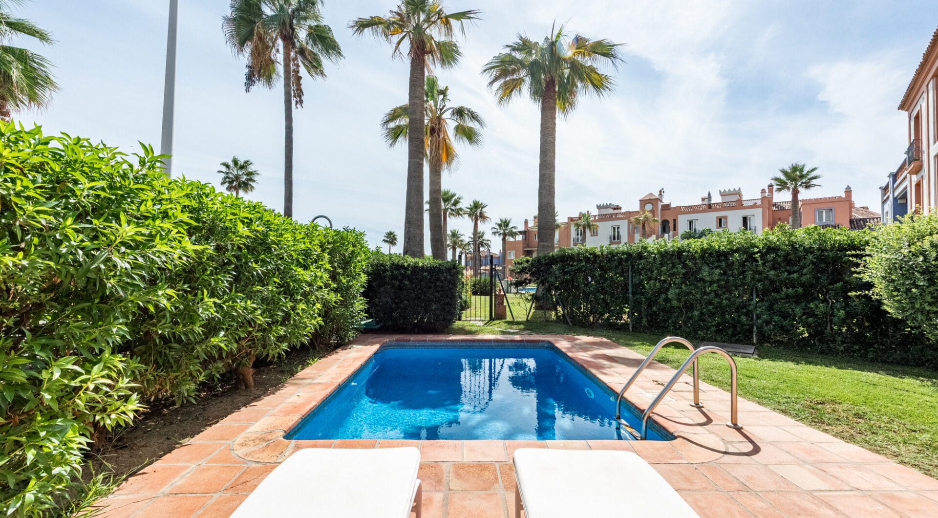 Unique Frontline Beach Villa in La Perla de la Bahía, Casares