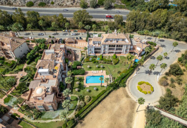 Unique Frontline Beach Villa in La Perla de la Bahía, Casares