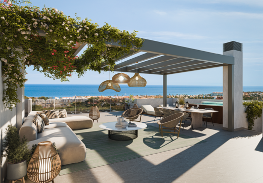 Alura Living Casares Costa, luxurious Mediterranean lifestyle between golf and the sea.