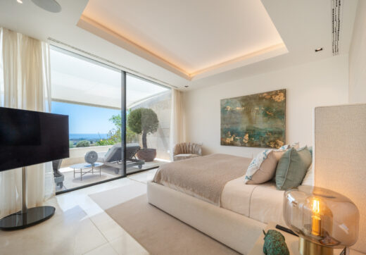 Luxury aparmtment in la Quinta with excellen views